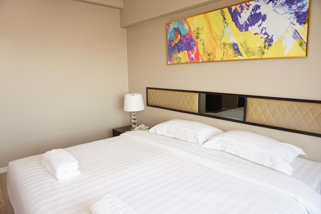 Taris Art Hotel Phrae Exterior foto